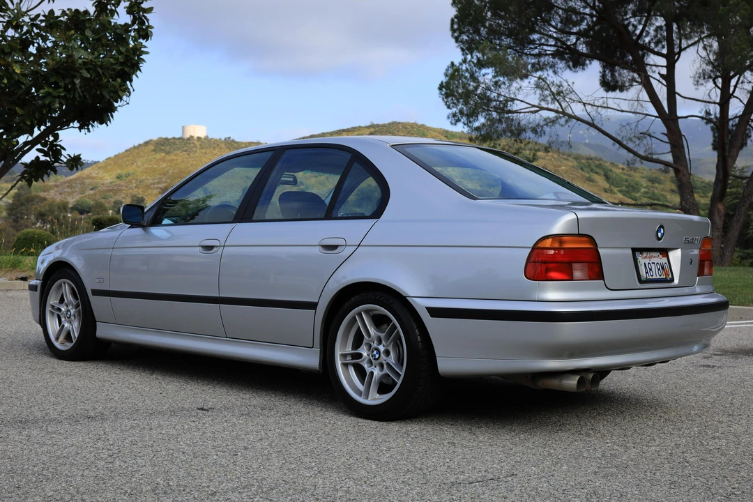 2000 BMW E39 540i - Image 4 of 31