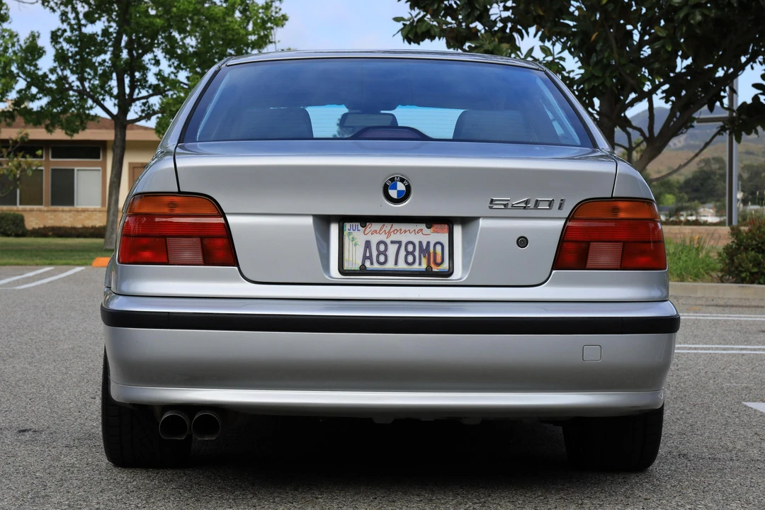 2000 BMW E39 540i - Image 5 of 31