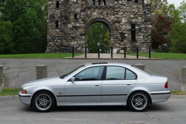 2000 BMW E39 540i - Image 3 of 7