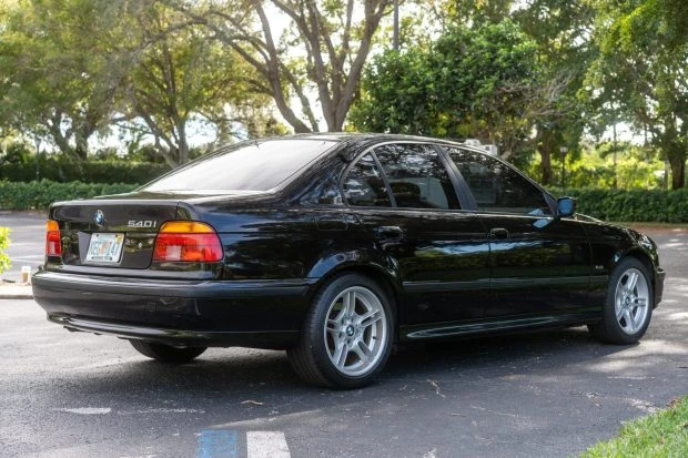 2000 BMW E39 540i - Image 2 of 7
