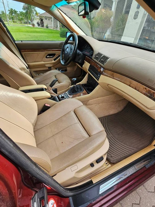 2000 BMW E39 540i - Image 14 of 22