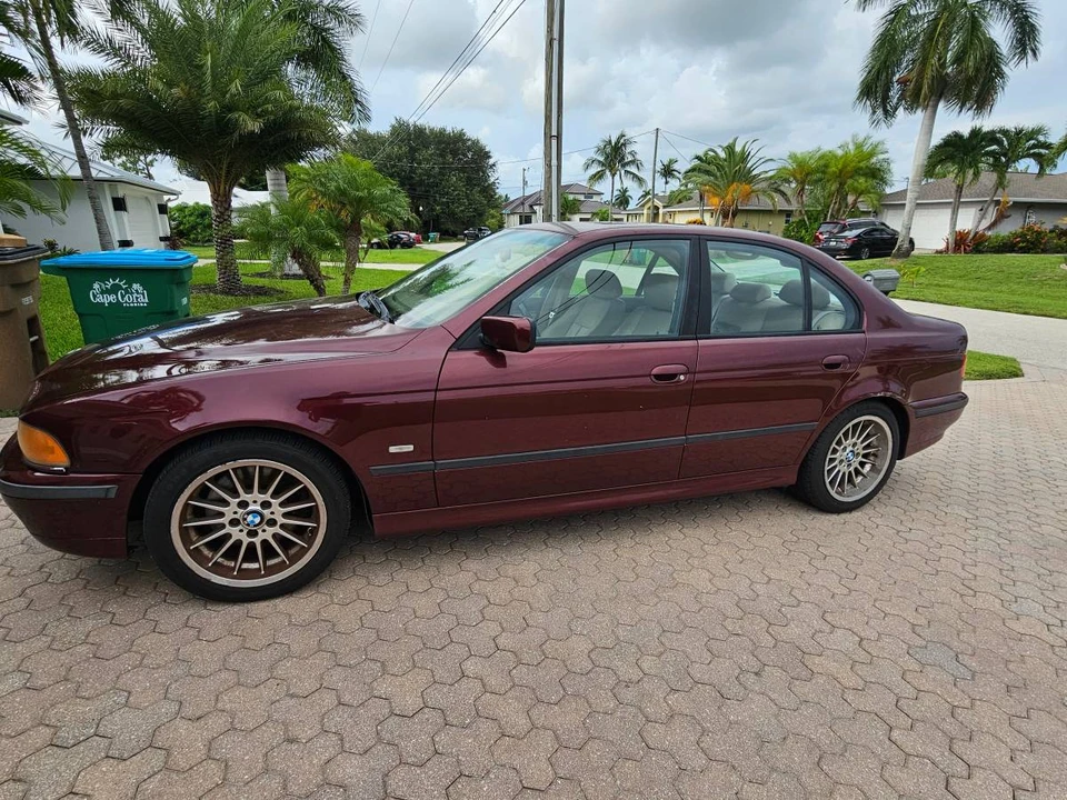 2000 BMW E39 540i - Image 2 of 22