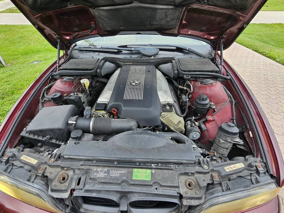 2000 BMW E39 540i - Image 12 of 22