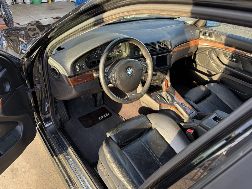 2000 BMW E39 540i - Image 29 of 31