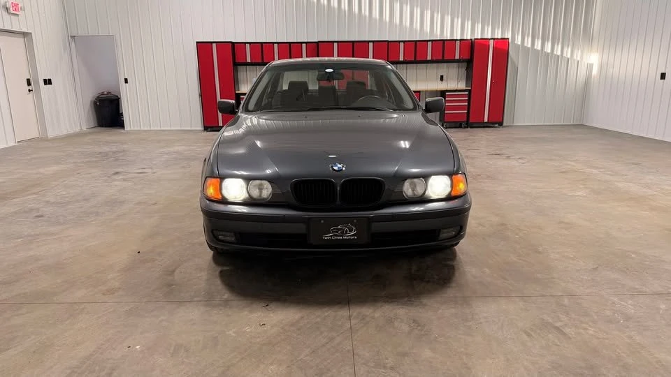 2000 BMW E39 540i - Image 7 of 18