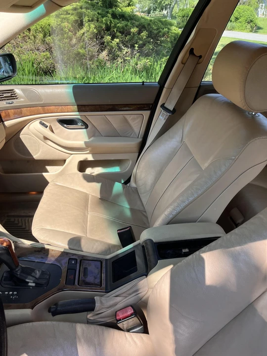 2000 BMW E39 540i - Image 23 of 31