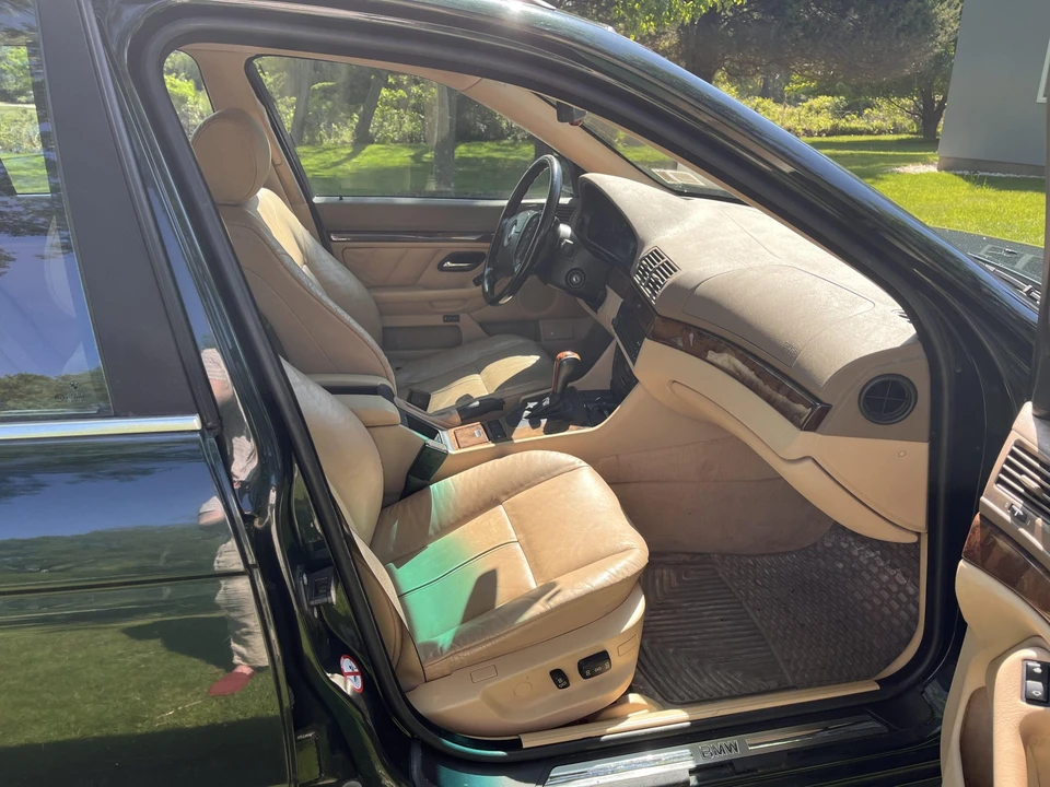 2000 BMW E39 540i - Image 30 of 31