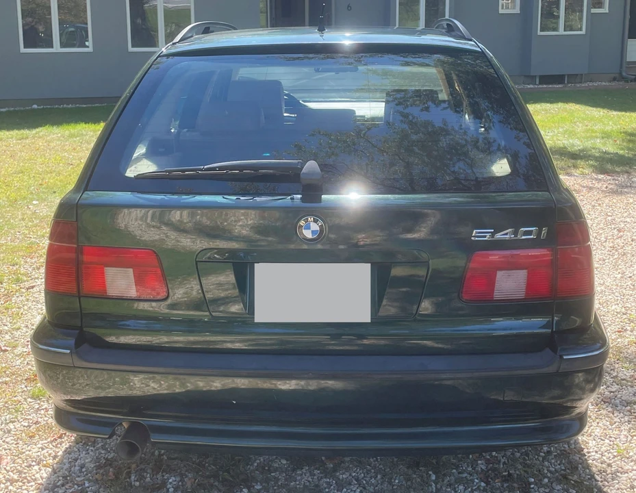 2000 BMW E39 540i - Image 12 of 31