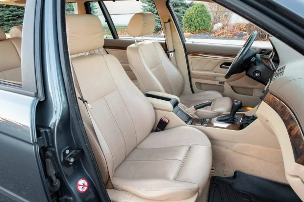 2000 BMW E39 540i - Image 4 of 8