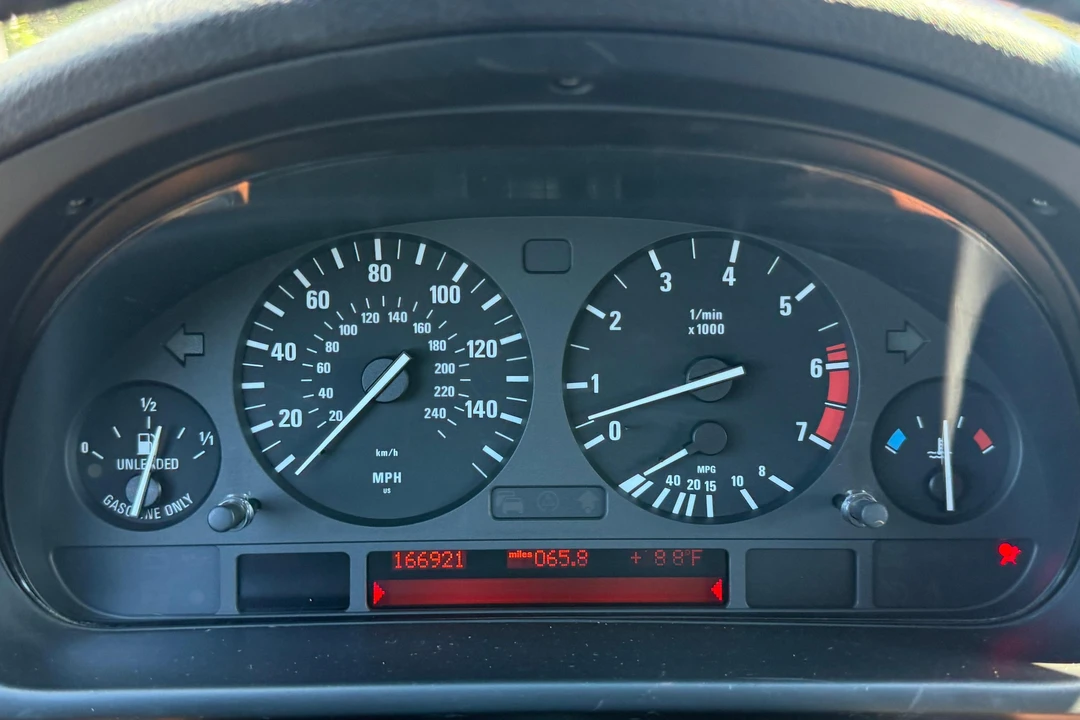 2000 BMW E39 540i - Image 31 of 31
