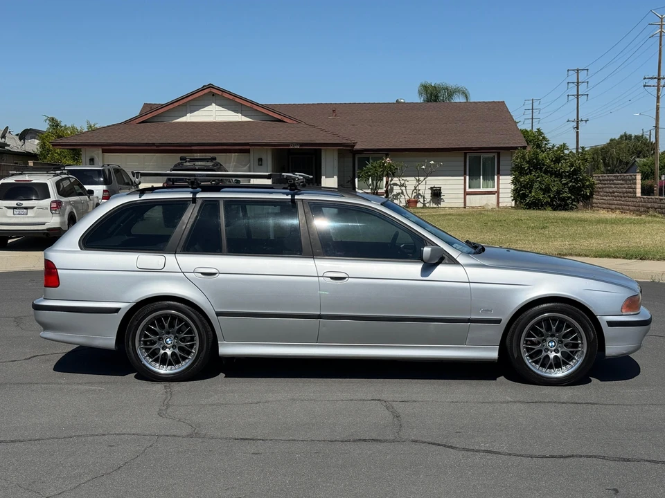 2000 BMW E39 540i - Image 8 of 31