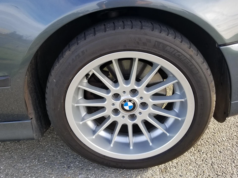 2000 BMW E39 540i - Image 30 of 31