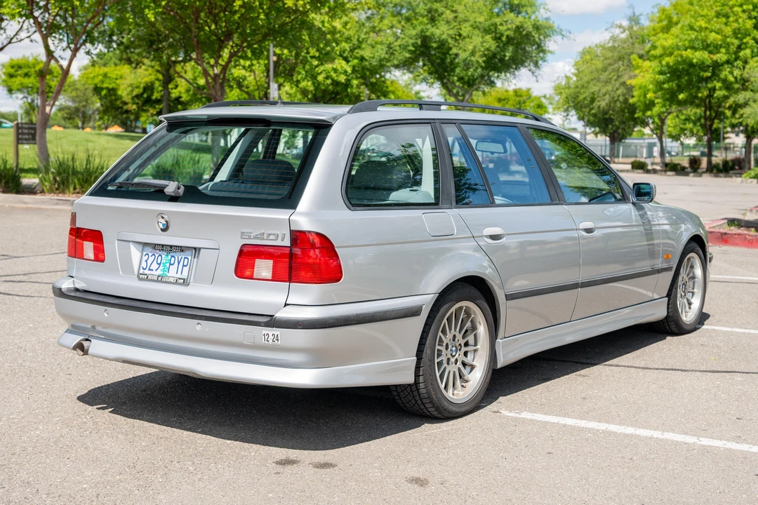 2000 BMW E39 540i - Image 4 of 31