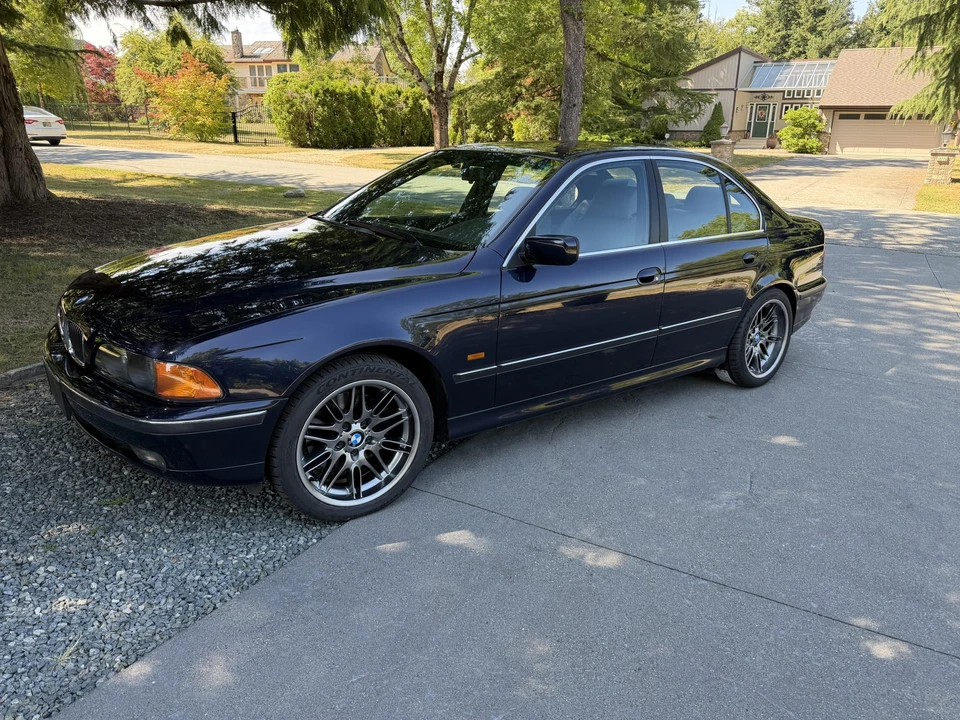 2000 BMW E39 540i - Image 7 of 31
