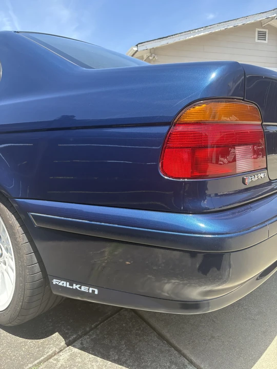 2000 BMW E39 540i - Image 26 of 31