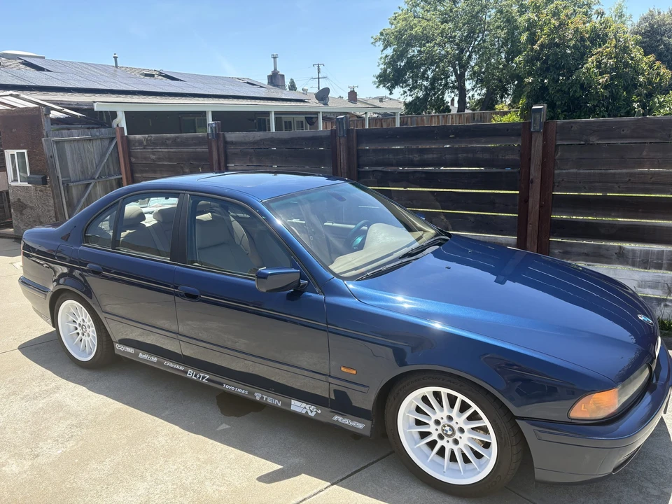 2000 BMW E39 540i - Image 4 of 31
