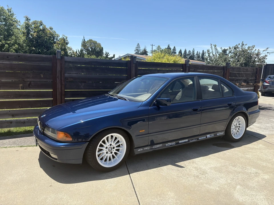 2000 BMW E39 540i - Image 2 of 31