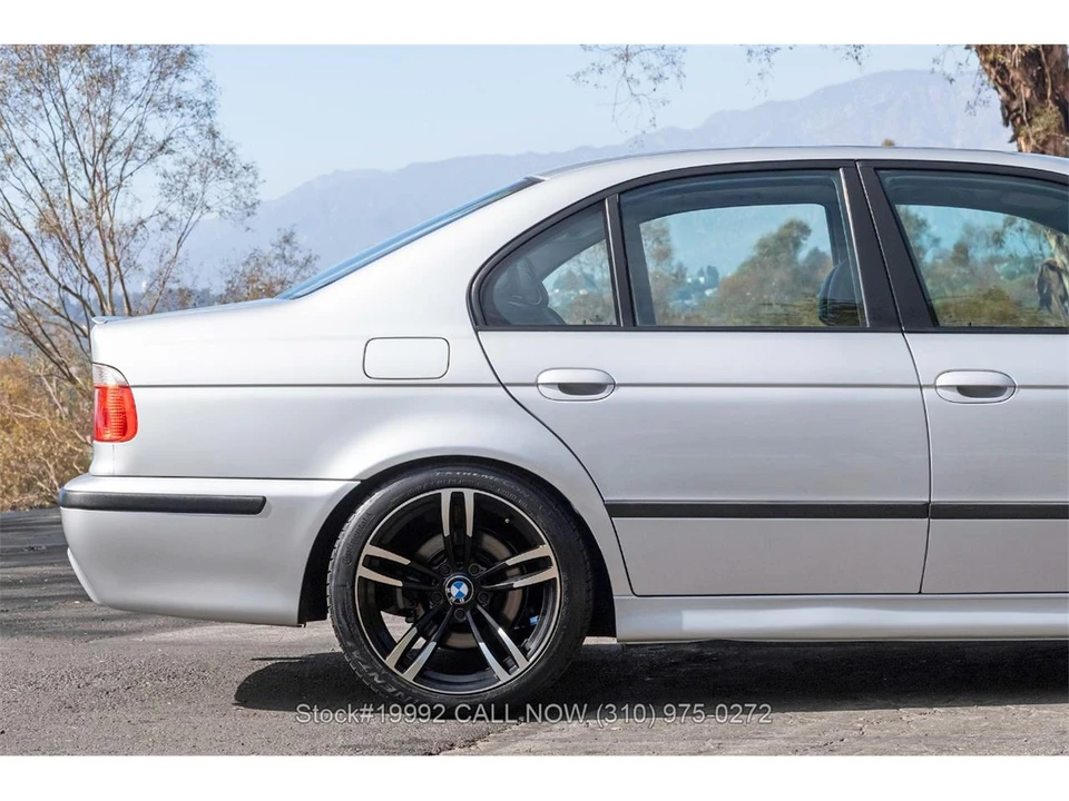 2000 BMW E39 540i - Image 14 of 31