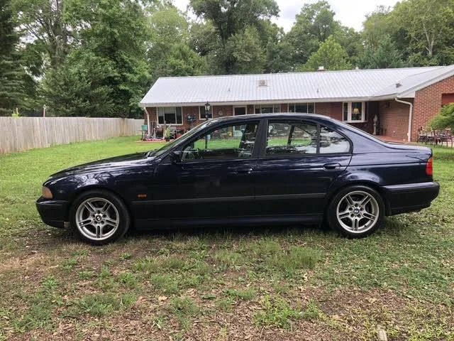 2000 BMW E39 540i - Image 3 of 10