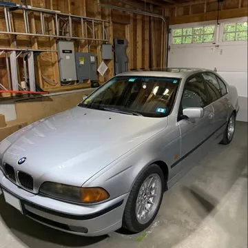2000 BMW 540i Sport