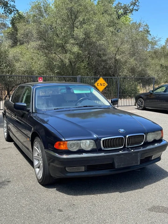 2000 BMW E38 7 Series - Image 2 of 8