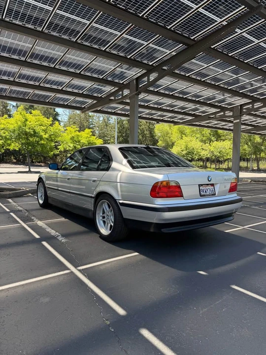 2000 BMW E38 7 Series - Image 3 of 20
