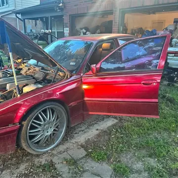 2000 BMW 7 Series 740i Sedan 4D