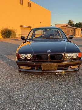 2000 BMW 7 Series 740i Sedan 4D