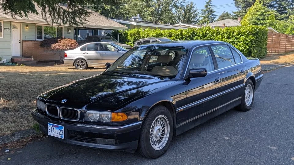 2000 BMW E38 7 Series - Image 2 of 15