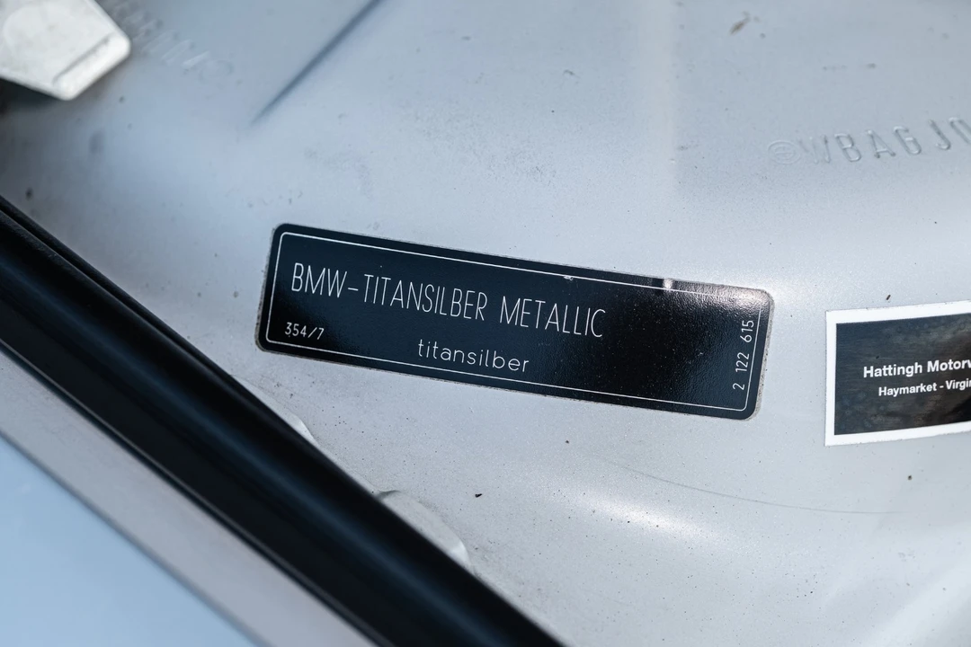 2000 BMW E38 750i & 750iL Sedan - Image 18 of 21