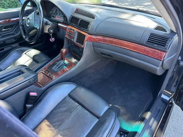 2000 BMW E38 7 Series - Image 15 of 16