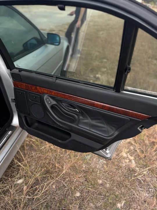 2000 BMW E38 7 Series - Image 3 of 9