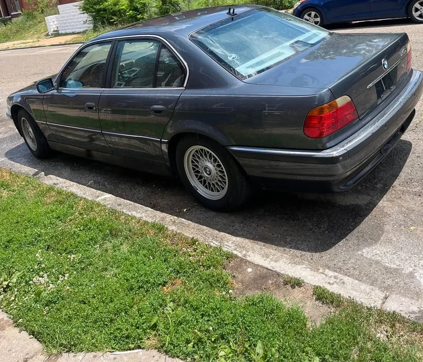 2000 BMW E38 7 Series - Image 6 of 7