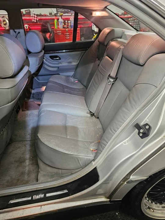 2000 BMW E38 7 Series - Image 6 of 7