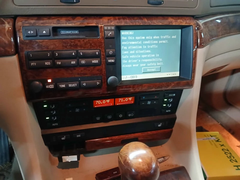 2000 BMW E38 7 Series - Image 12 of 12