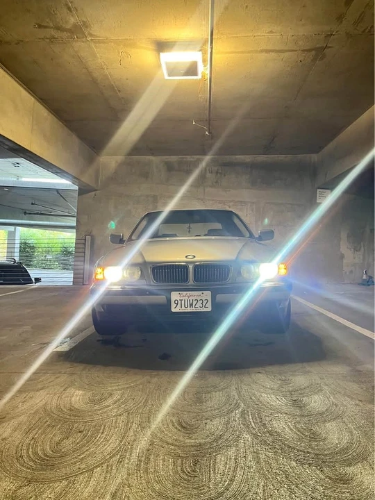 2000 BMW E38 7 Series - Image 3 of 6