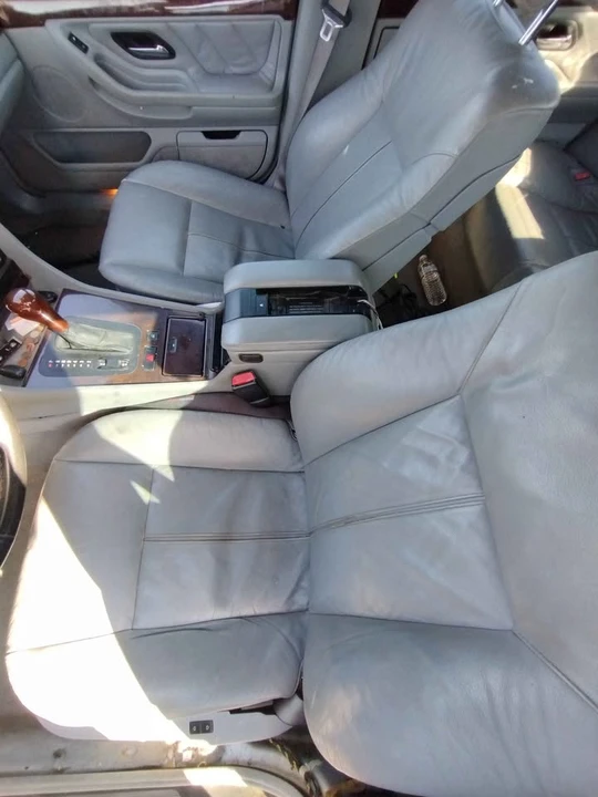 2000 BMW E38 7 Series - Image 7 of 8
