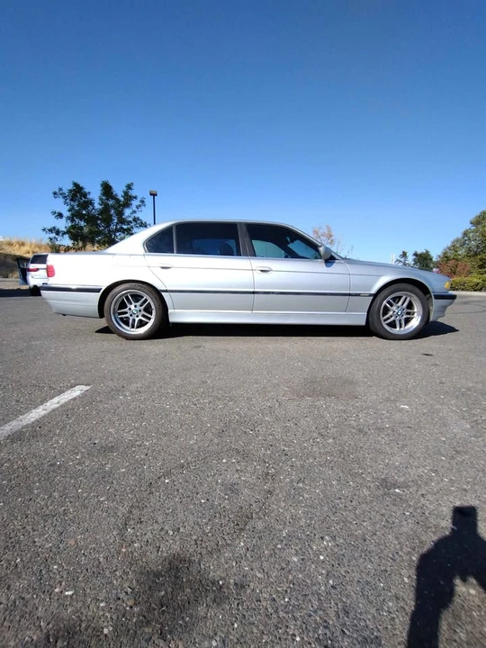 2000 BMW E38 7 Series - Image 2 of 8