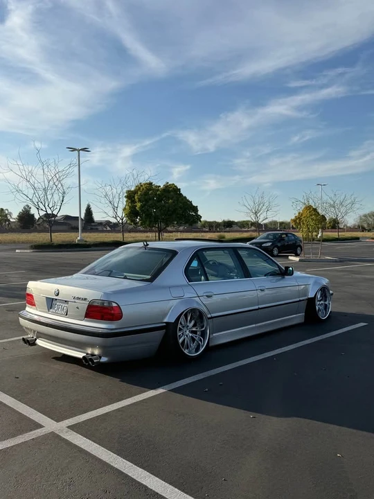 2000 BMW E38 7 Series - Image 5 of 14