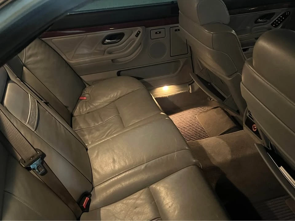 2000 BMW E38 7 Series - Image 13 of 14