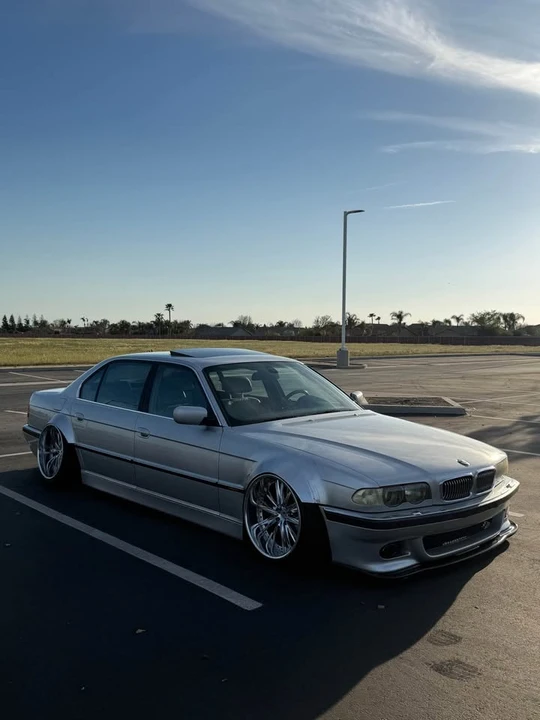 2000 BMW E38 7 Series - Image 3 of 14