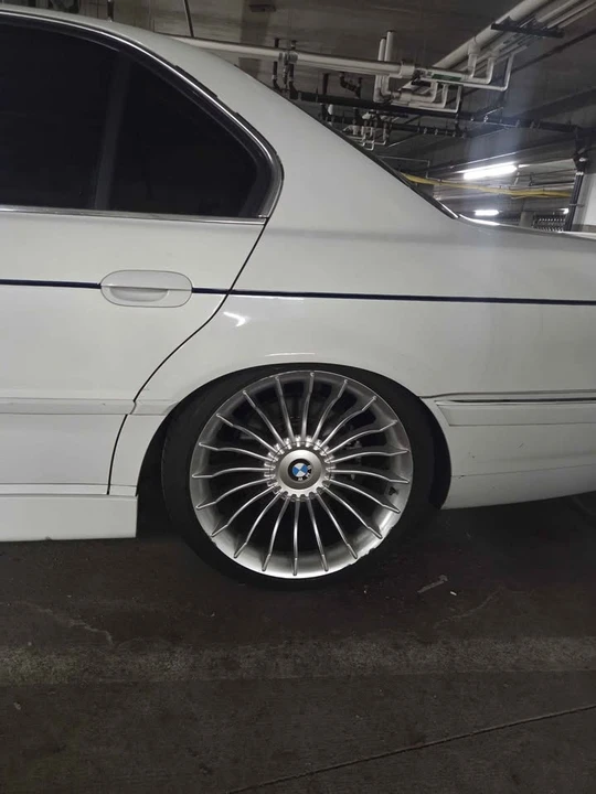 2000 BMW E38 7 Series - Image 4 of 20