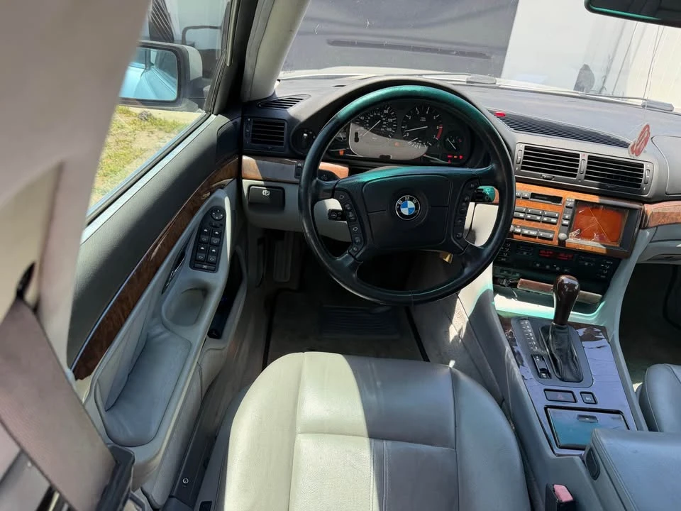 2000 BMW E38 7 Series - Image 9 of 14