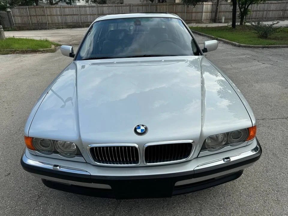 2000 BMW E38 7 Series - Image 2 of 20