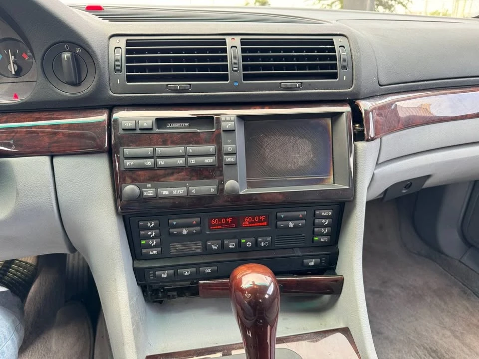 2000 BMW E38 7 Series - Image 14 of 20