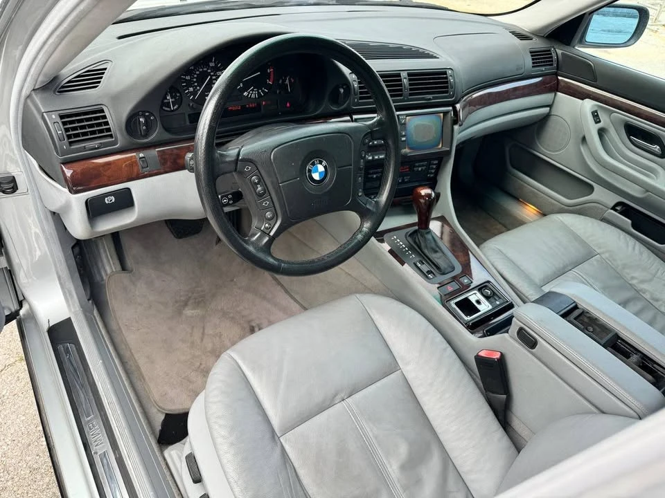 2000 BMW E38 7 Series - Image 9 of 20
