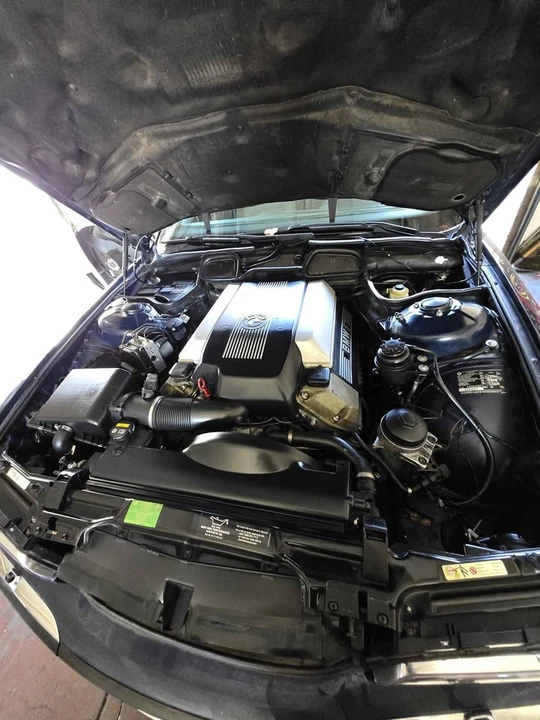 2000 BMW E38 7 Series - Image 8 of 8