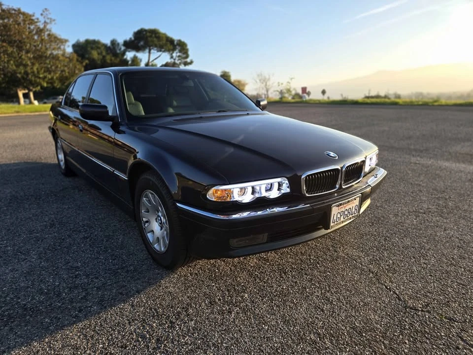 2000 BMW E38 7 Series - Image 2 of 8