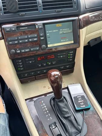 2000 BMW E38 7 Series - Image 2 of 16