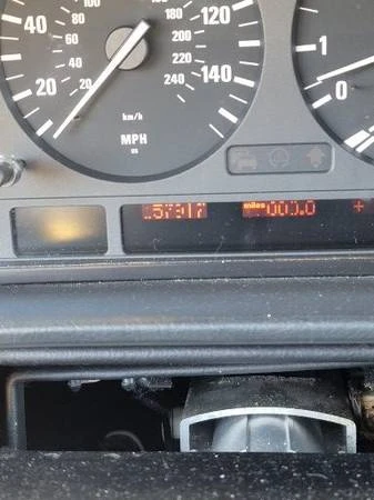 2000 BMW E38 7 Series - Image 11 of 11